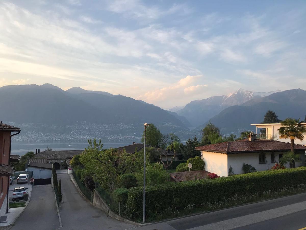 Al Grottino Bed & Breakfast Gambarogno Exterior foto