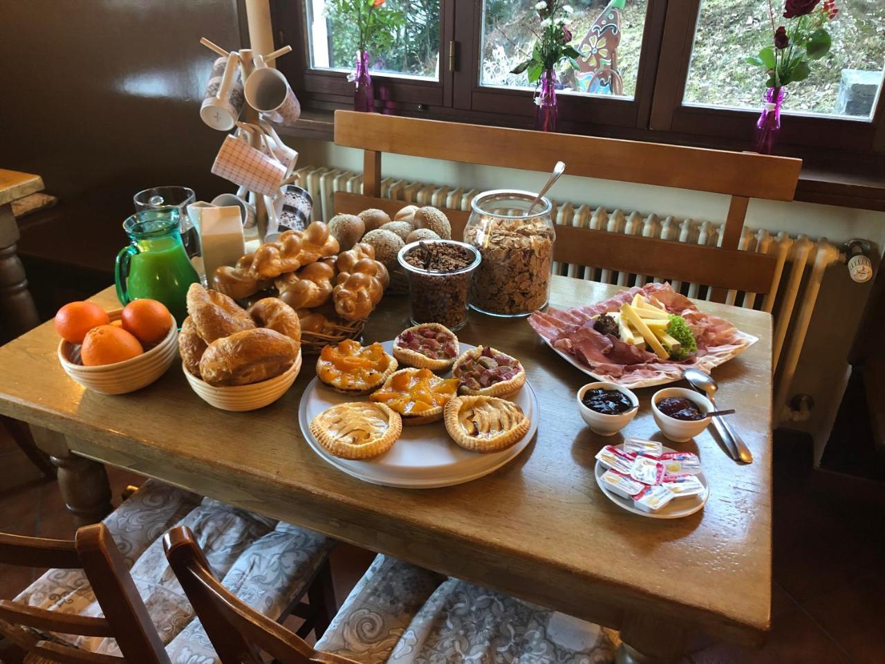 Al Grottino Bed & Breakfast Gambarogno Exterior foto