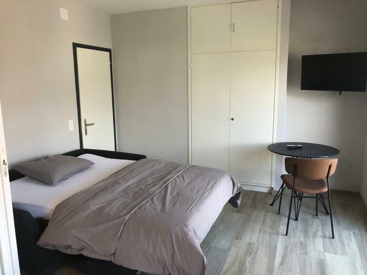 Al Grottino Bed & Breakfast Gambarogno Exterior foto